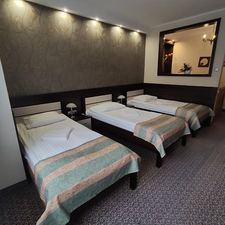 Hotel Atena Slupsk Luaran gambar