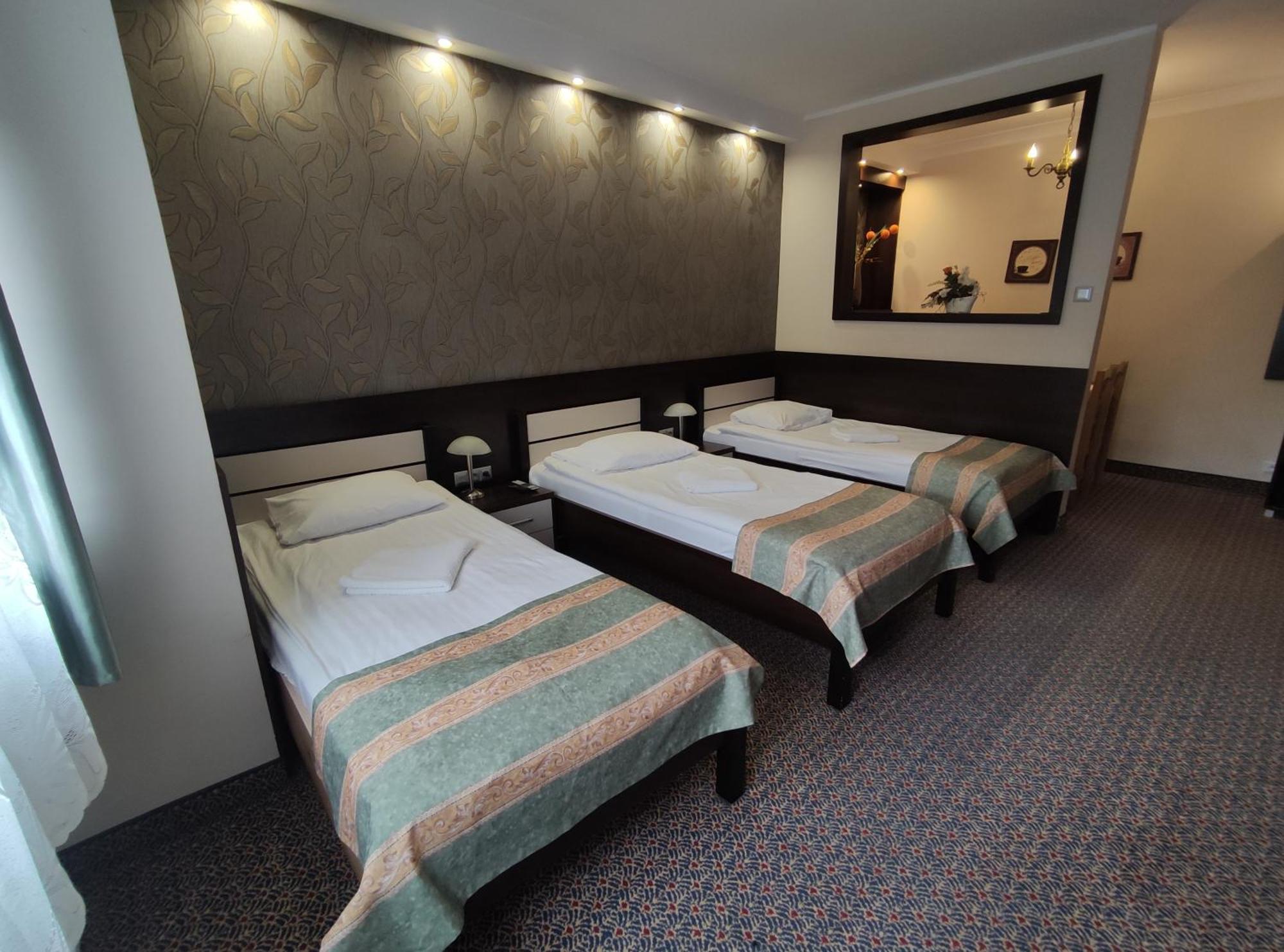 Hotel Atena Slupsk Luaran gambar